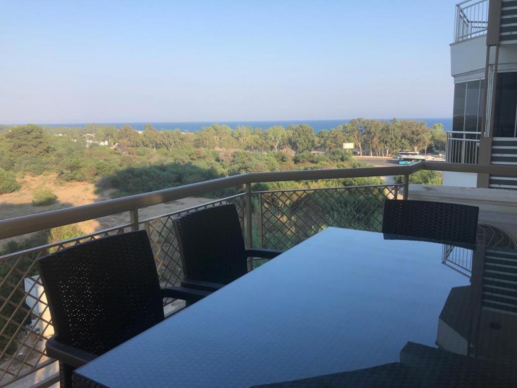 Lara Park Suites Анталья Экстерьер фото